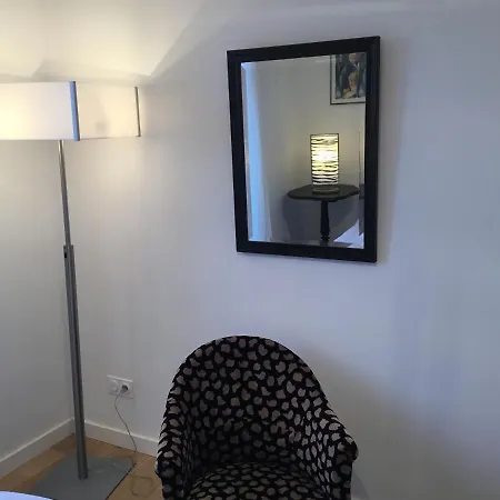 Bed & Breakfast Maison Fleurie Uhart-Cize