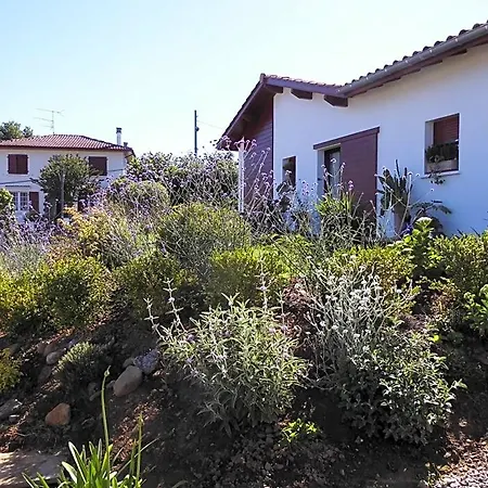 Maison Fleurie 3*