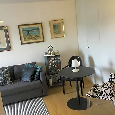 Maison Fleurie Bed & Breakfast