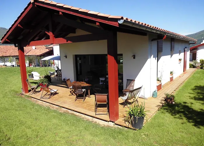 Maison Fleurie Panzió Uhart-Cize